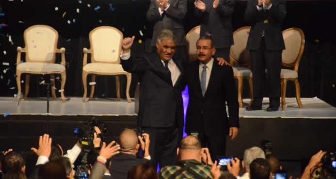 Miguel Vargas y Danilo Medina