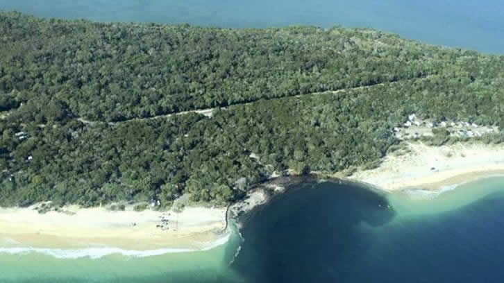 El increíble agujero que se tragó una playa de Australia
